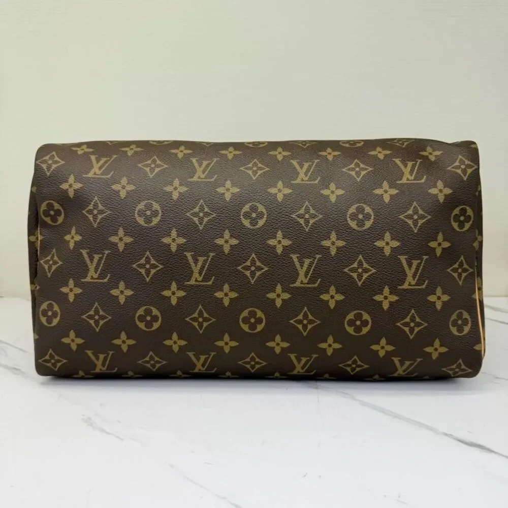 Louis Vuitton Women Pre-Loved Bag Very Good Condition